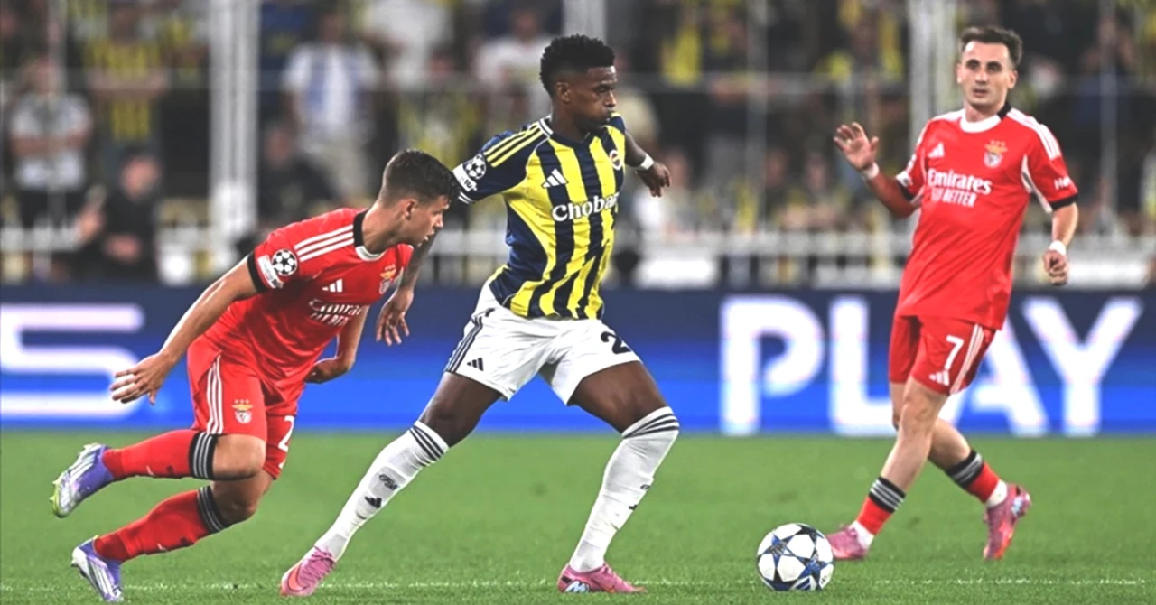 Benfica - Fenerbahçe Rövanş Maçını Canlı İzleyin! TRT 1 İle Şampiyonlar Ligi Heyecanı Şifresiz