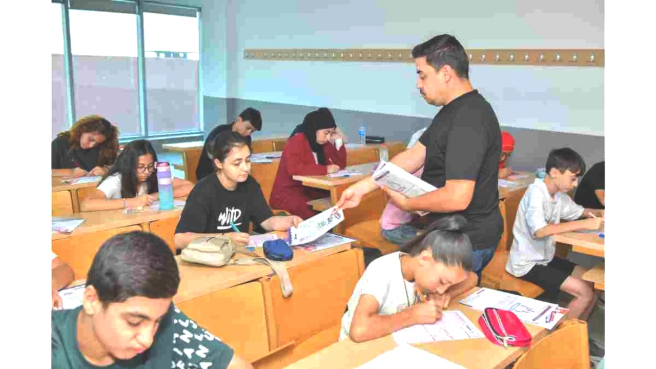 Esenyurt Belediyesi'nden Öğrencilere Ücretsiz LGS Hazırlık Kursu Duyurusu!